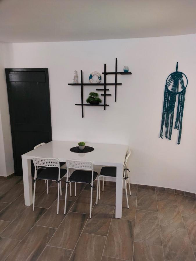 Apartments Maltasic Vir Exterior photo