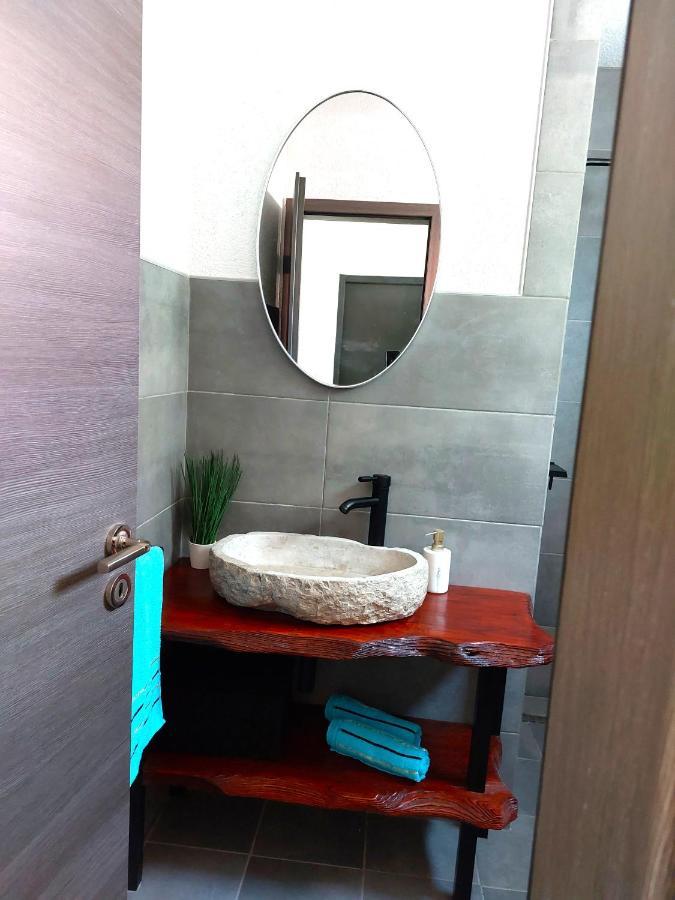 Apartments Maltasic Vir Exterior photo